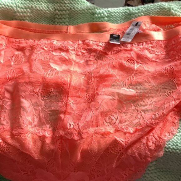 NWT Torrid Floral Lace Mid-Rise Cheeky Mini Lattice Back Panty Size 6 - Picture 4 of 6